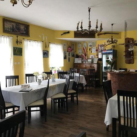 Restauracja Lania Panzió Koszalin Kültér fotó