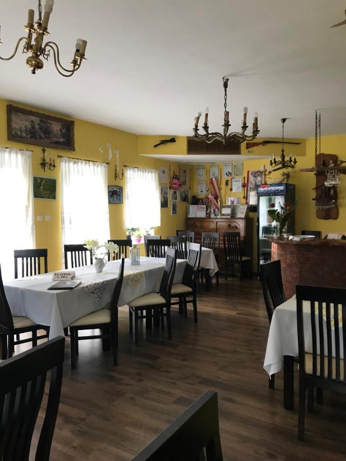 Restauracja Lania Panzió Koszalin Kültér fotó